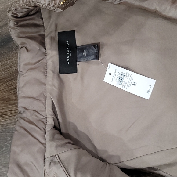 Quilted vest - Picture 2 of 4